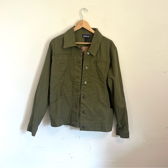 Patagonia Jackets & Blazers - NWT Patagonia Women’s Stand Up Jacket